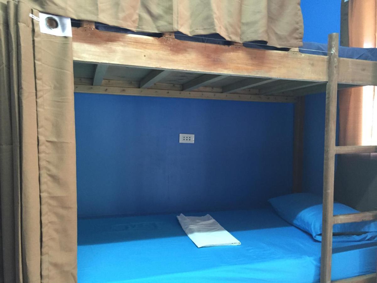 פנגלאו Bohemian Bohol Hostel מראה חיצוני תמונה