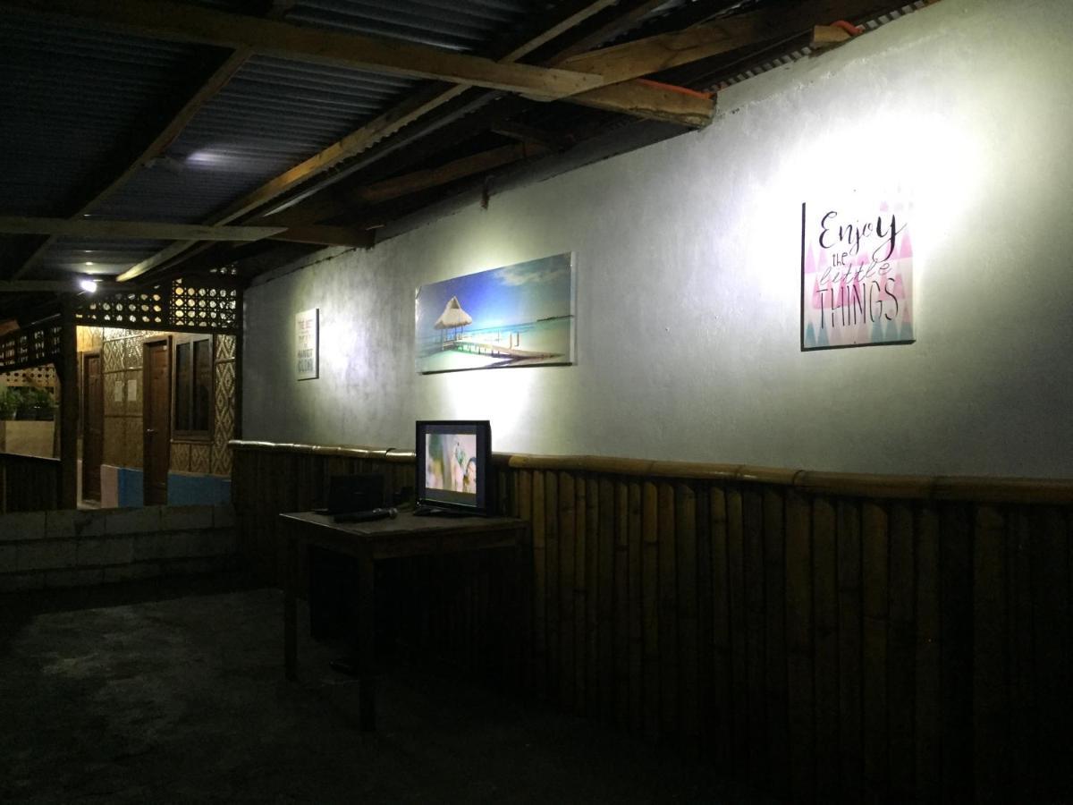 פנגלאו Bohemian Bohol Hostel מראה חיצוני תמונה
