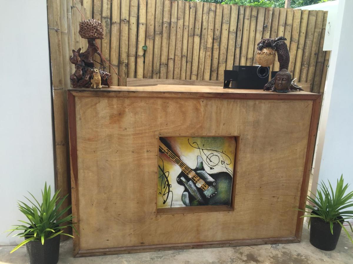 פנגלאו Bohemian Bohol Hostel מראה חיצוני תמונה
